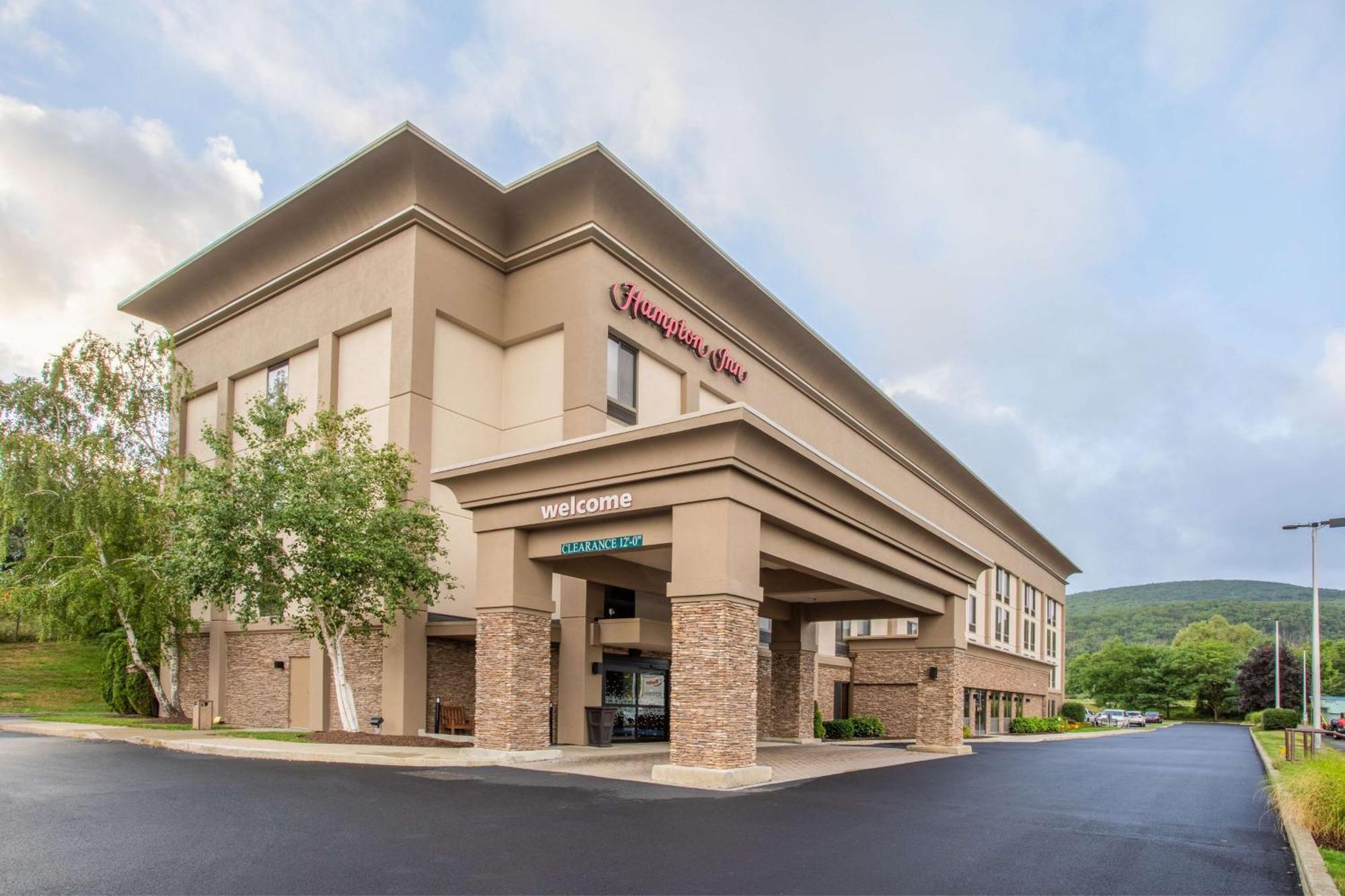 Hampton Inn Fishkill Exterior foto